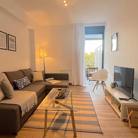 Pentelis Cozy Apt In Paleo Faliro Athens Exterior photo