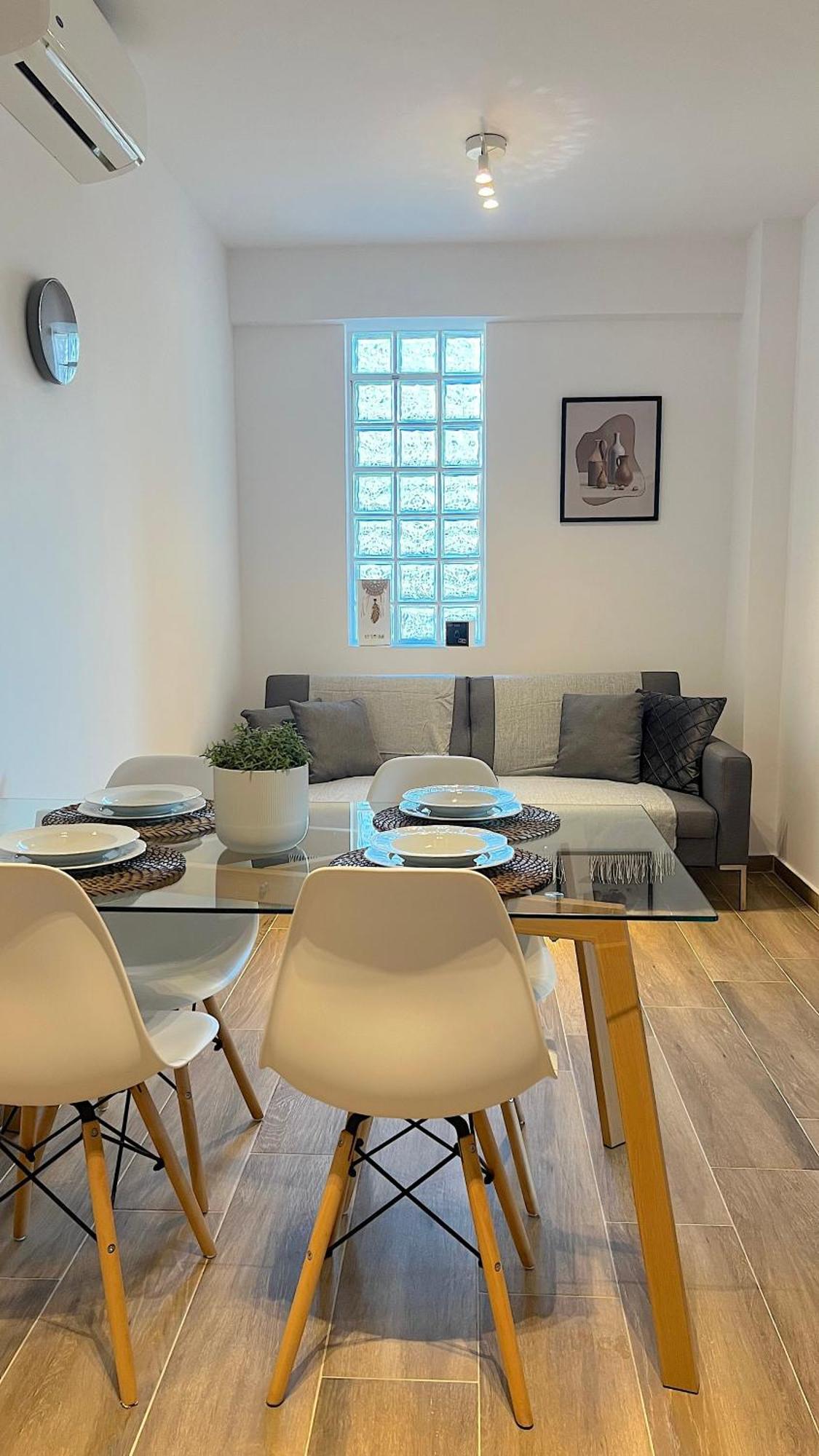 Pentelis Cozy In Paleo Faliro *