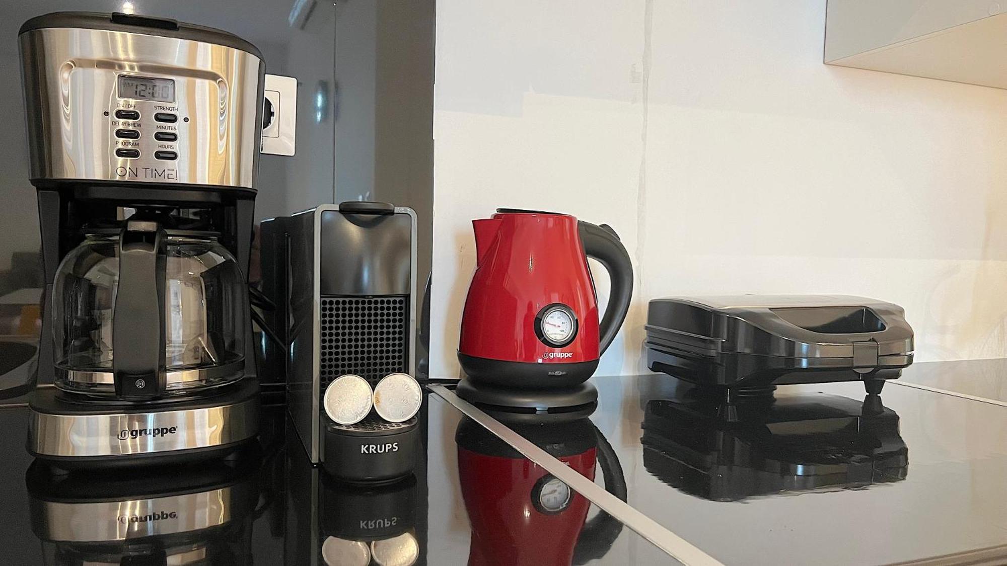 Pentelis Cozy In Paleo Faliro Apartment